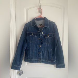 Lee Denim Jacket made in Bangladesh. Excellent  condition!!